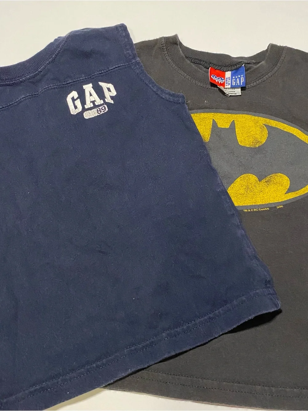 BABY GAP Y2K Bundle of 2 shirts , Batman short sleeve and navy gap tank 18-24M